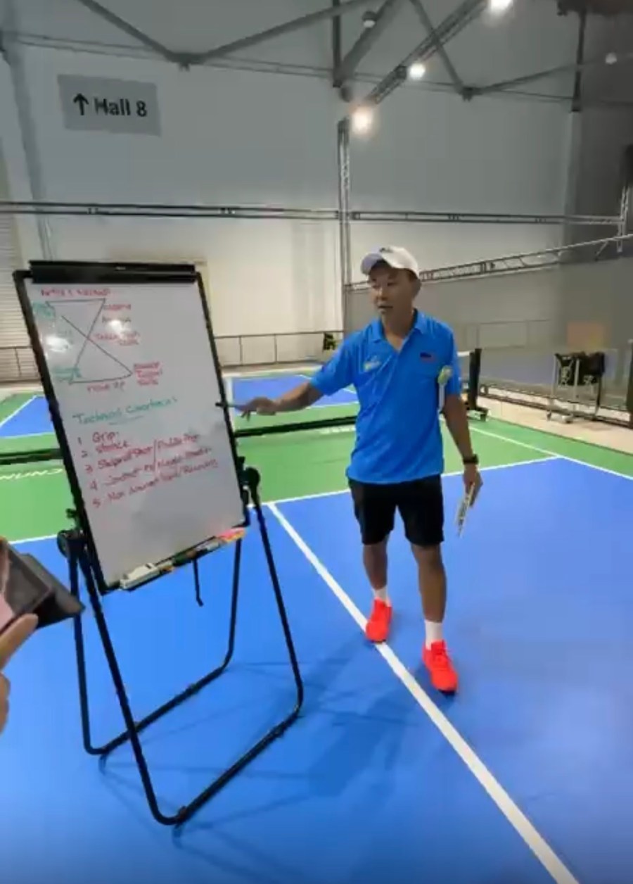Coach Gary Tan leading a PPR pickleball coach certification course in Singapore